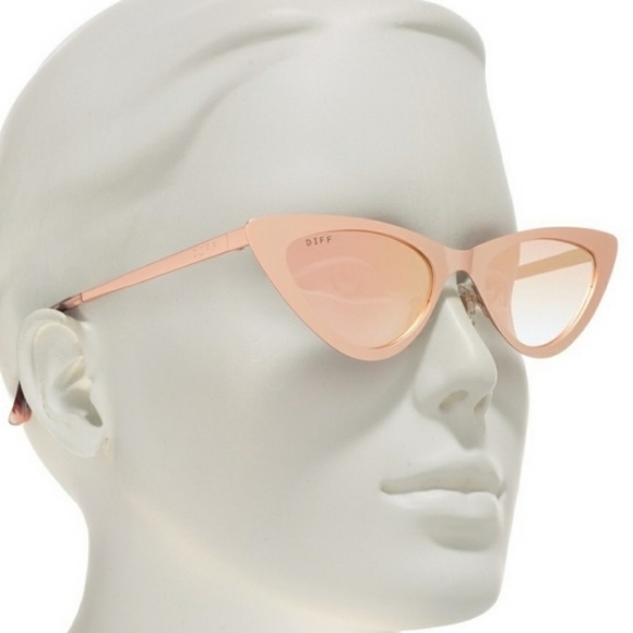 Diff Eyewear Accessories - NEW Diff Rae Rose Gold Small Cat Eye Sunglasses